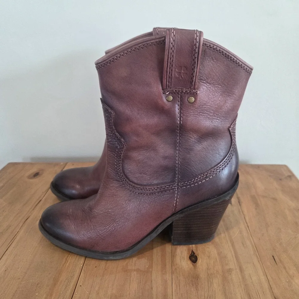 Lucky Brand LK Ellena Boots Womens 7M Burgundy Leather Western Cowboy Ankle...